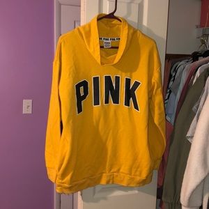 🌟NWOT- PINK Victoria’s Secret Sweatshirt